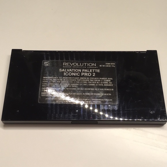 Makeup Revolution Iconic Pro 2 Palette - Picture 2 of 5